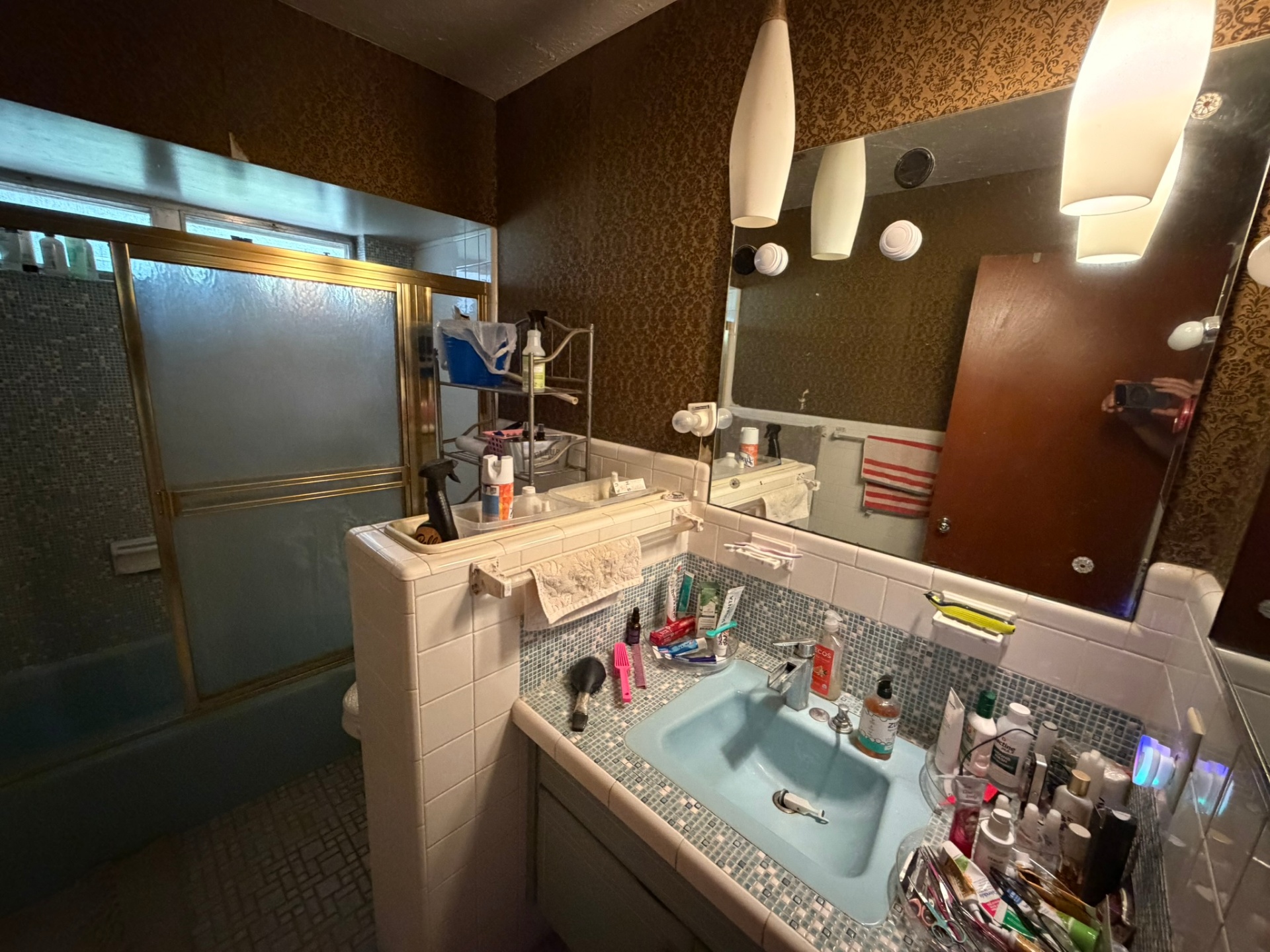 Bathroom โ Palma Sola off-market listing photo 31